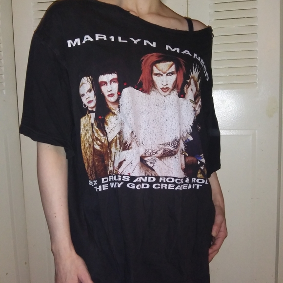 Other - Very Rare Vintage Destroyed Marilyn Manson Tee!